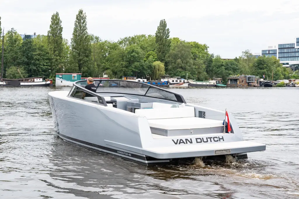 2024 VanDutch 40 Yacht For Sale in Sassenheim 2024 VanDutch 40 Yacht For Sale in Sassenheim