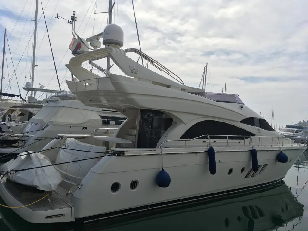 2008 Dominator 620 Yacht For Sale in San Remo 2008 Dominator 620 Yacht For Sale in San Remo
