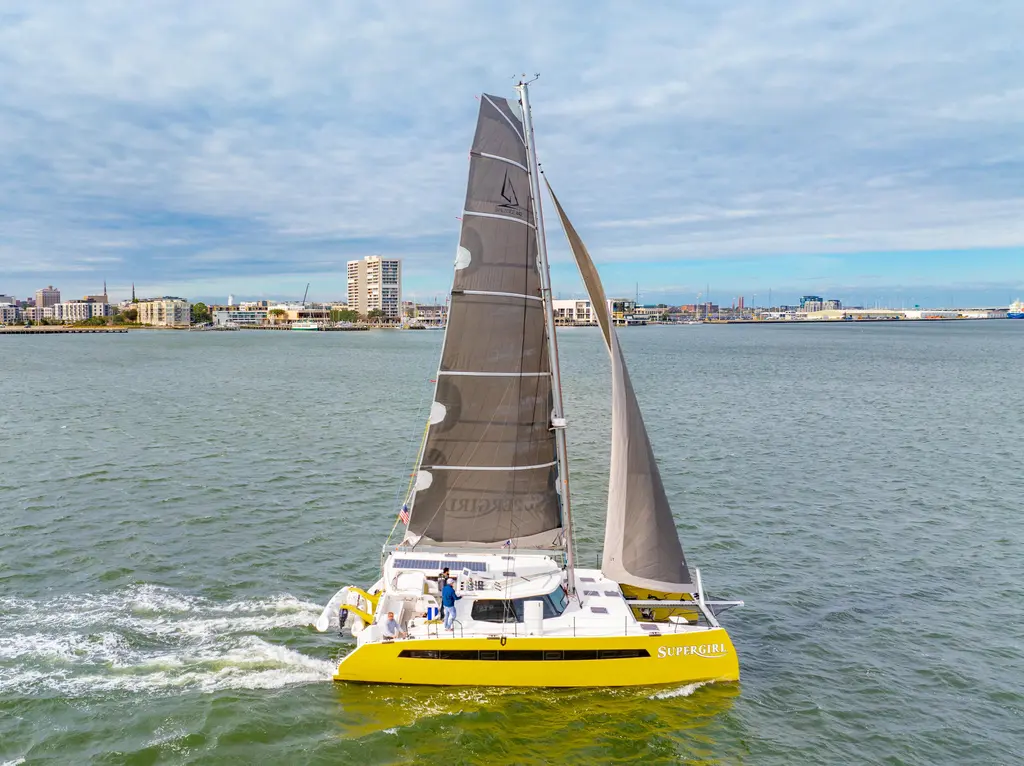 Supergirl 2022 Balance 442 Yacht For Sale in St Augustine FL