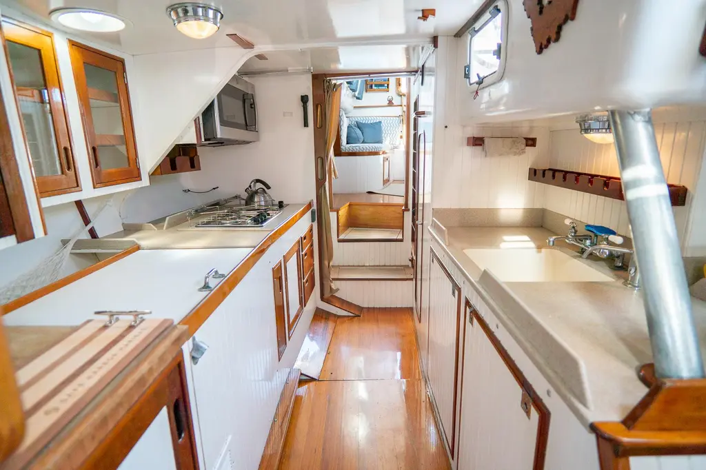 PIAFFE 1995 NEB New England Boatworks custom Yacht For Sale in Castine ME PIAFFE 1995 NEB New England Boatworks custom Yacht For Sale in Castine ME