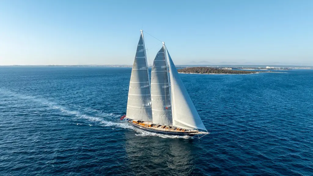METEOR 2007 Royal Huisman Schooner Yacht For Sale in Imperia IT-IM METEOR 2007 Royal Huisman Schooner Yacht For Sale in Imperia IT-IM