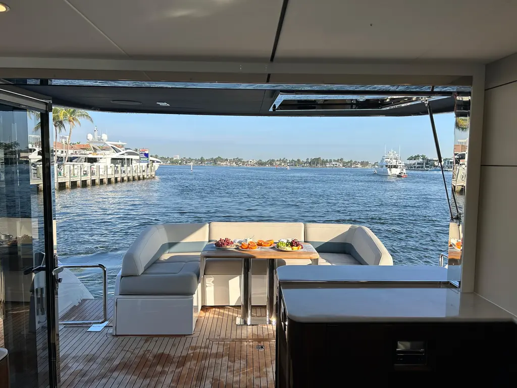 FAIRLINE SQUADRON 2024 Fairline Squadron 68 Yacht For Sale in Fort Lauderdale FL FAIRLINE SQUADRON 2024 Fairline Squadron 68 Yacht For Sale in Fort Lauderdale FL