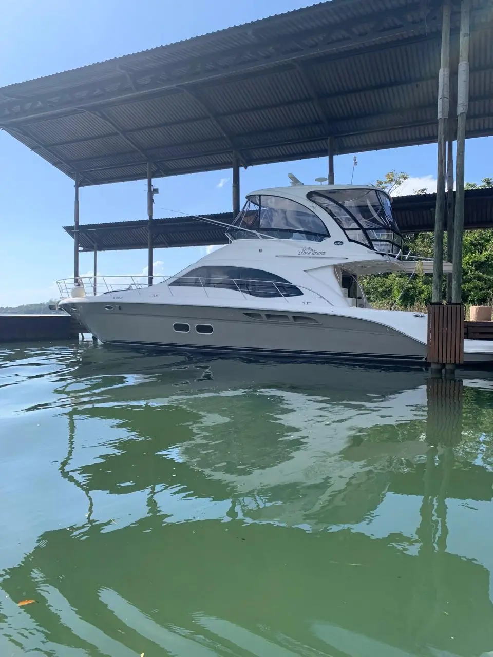 2006 Sea Ray 52 Sedan Bridge Yacht For Sale in Miami FL 2006 Sea Ray 52 Sedan Bridge Yacht For Sale in Miami FL