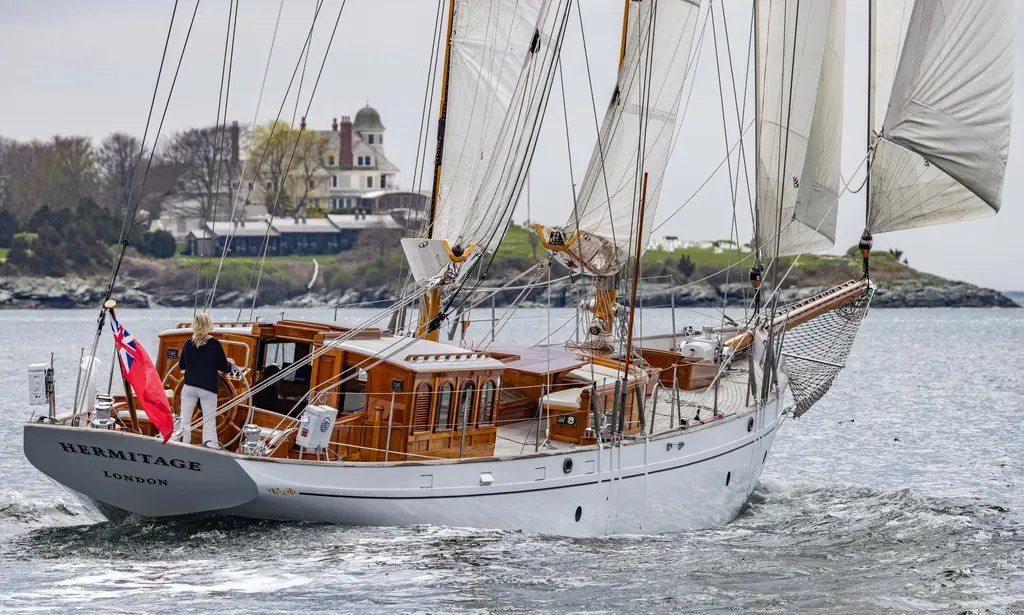 HERMITAGE 1929 Lyman-Morse Staysail Schooner Yacht For Sale in Saint Paul HERMITAGE 1929 Lyman-Morse Staysail Schooner Yacht For Sale in Saint Paul