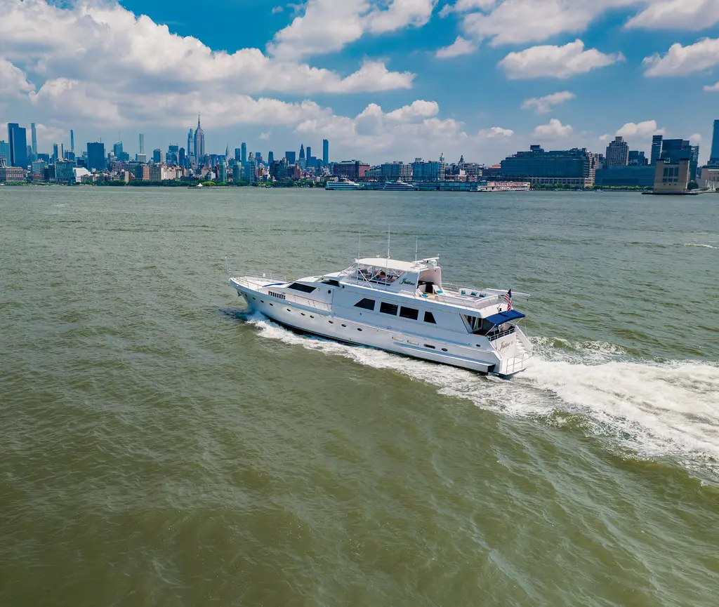 Justine 1987 Guy Couach 97 Yacht For Sale in Jersey City NJ Justine 1987 Guy Couach 97 Yacht For Sale in Jersey City NJ