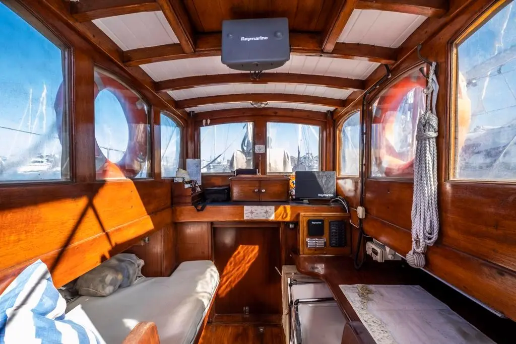 JULIETTE 1929 Robertson ? Yacht For Sale in Palermo JULIETTE 1929 Robertson ? Yacht For Sale in Palermo