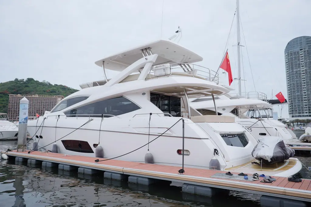 2013 Sunseeker Manhattan 73 Yacht For Sale in Sanya 2013 Sunseeker Manhattan 73 Yacht For Sale in Sanya
