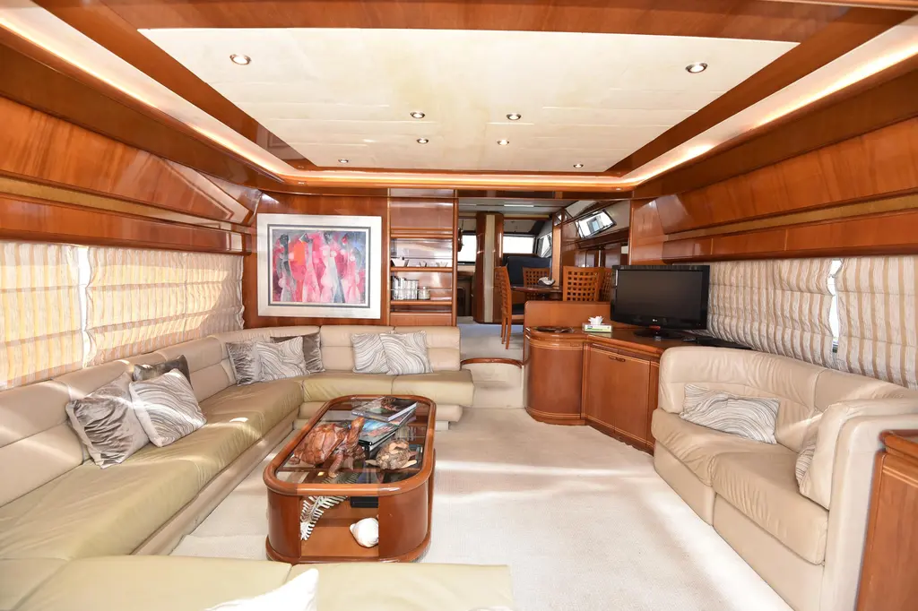 Santa Maria II 1997 Ferretti Yachts 80 Yacht For Sale in La Paz Santa Maria II 1997 Ferretti Yachts 80 Yacht For Sale in La Paz