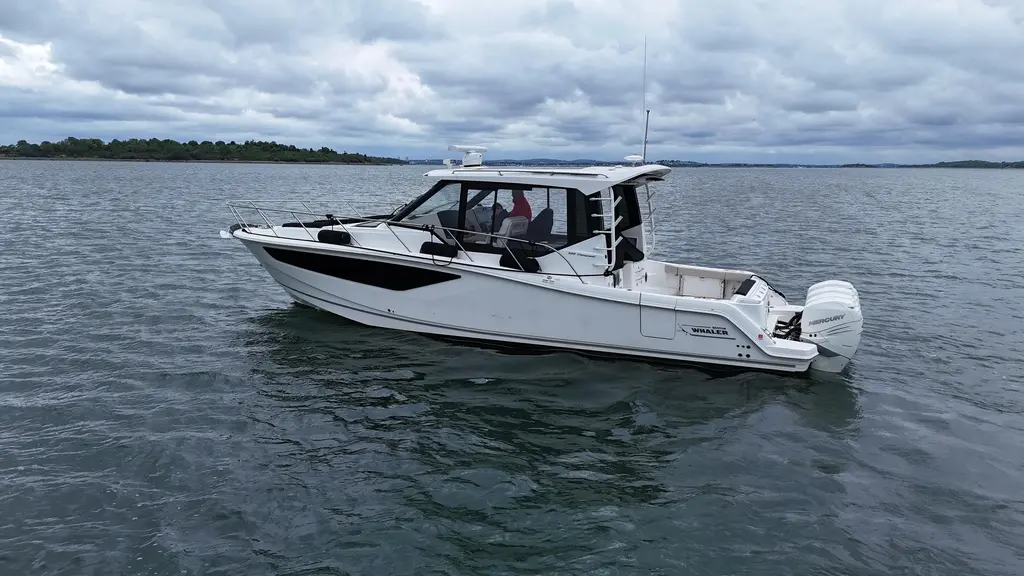 2021 Boston Whaler 405 Conquest Yacht For Sale in Hingham MA 2021 Boston Whaler 405 Conquest Yacht For Sale in Hingham MA