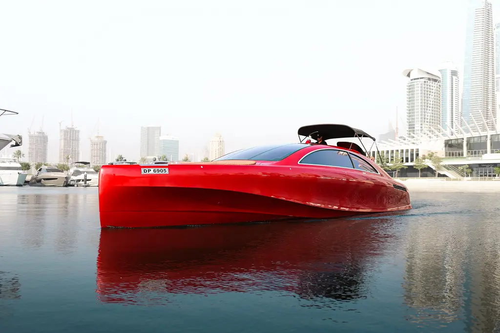 MAYBACH 2016 Silver Arrow 460 GT Yacht For Sale in Dubai 