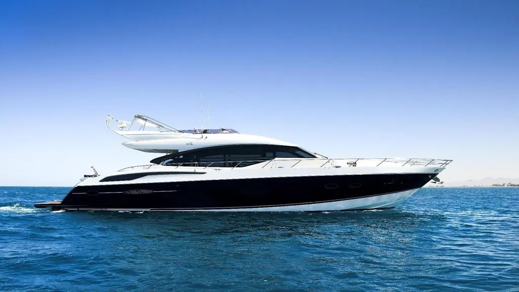 2015 Princess S72 Yacht For Sale in El Gouna 2015 Princess S72 Yacht For Sale in El Gouna