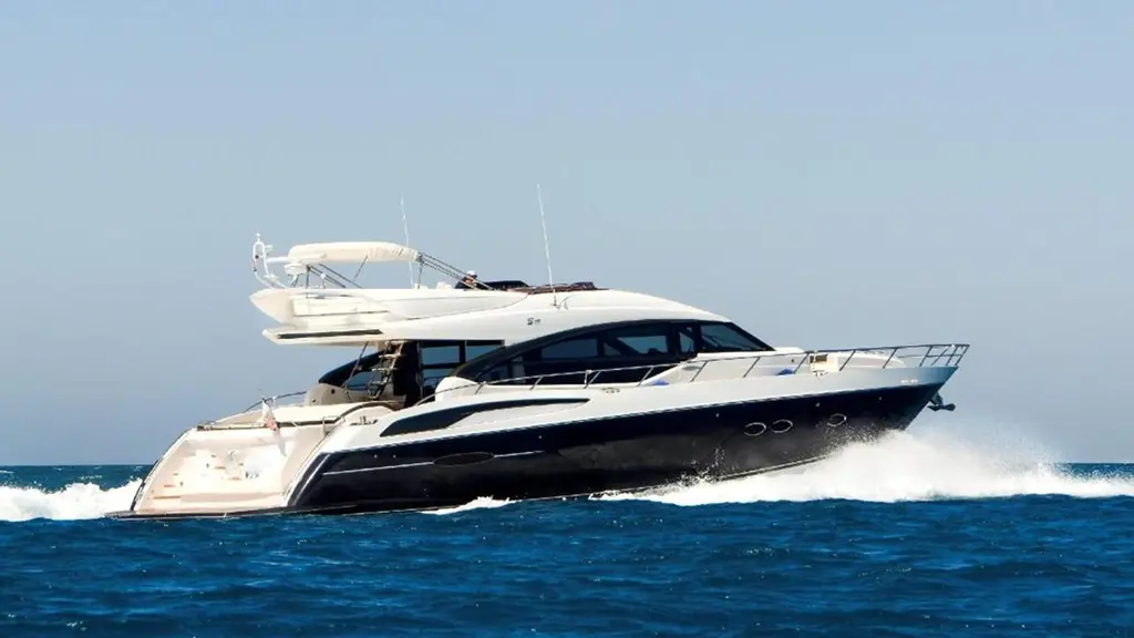2015 Princess S72 Yacht For Sale in El Gouna 2015 Princess S72 Yacht For Sale in El Gouna