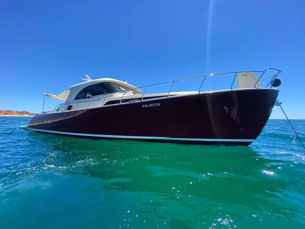 2006 Mochi Craft 51 Dolphin Yacht For Sale in Quarteira 2006 Mochi Craft 51 Dolphin Yacht For Sale in Quarteira