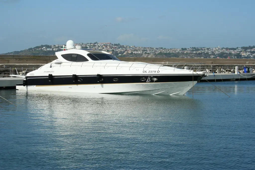 Blue Shadow 2008 G62 Special Edition Yacht For Sale in Olbia IT-SS Blue Shadow 2008 G62 Special Edition Yacht For Sale in Olbia IT-SS