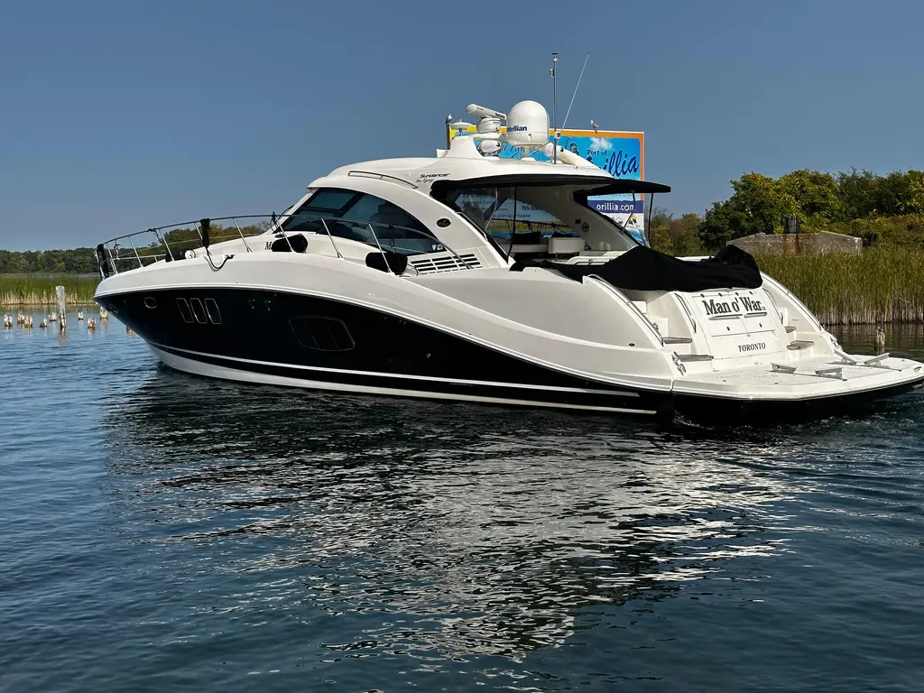 Man O War 2009 Sea Ray 580 Sundancer Yacht For Sale in Honey Harbour ON Man O War 2009 Sea Ray 580 Sundancer Yacht For Sale in Honey Harbour ON
