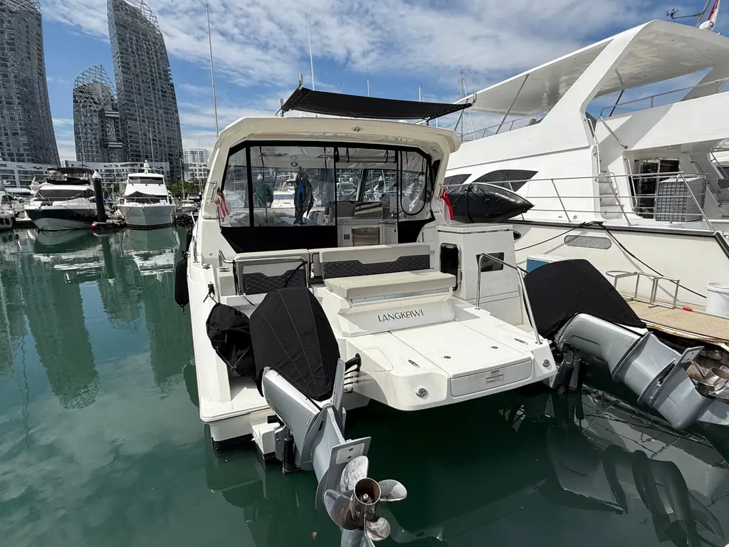 2022 Aquila 36 Sport Yacht For Sale in Singapore 2022 Aquila 36 Sport Yacht For Sale in Singapore