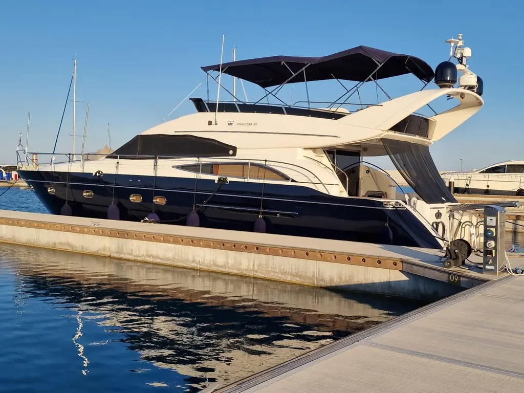 2004 Princess 61 Yacht For Sale in Ayia Napa 2004 Princess 61 Yacht For Sale in Ayia Napa