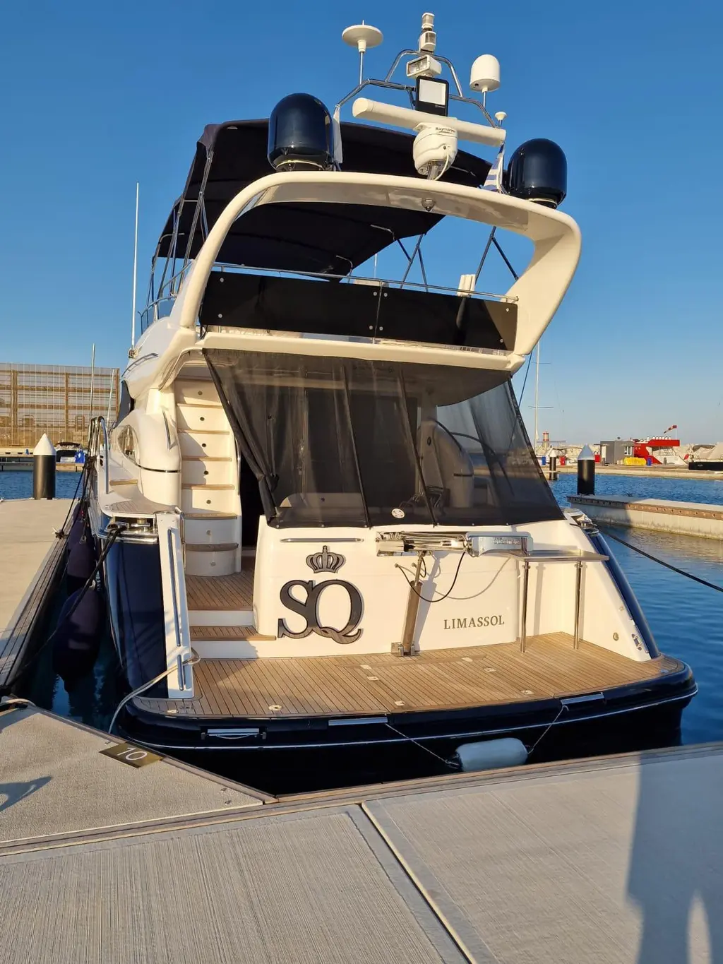 2004 Princess 61 Yacht For Sale in Ayia Napa 2004 Princess 61 Yacht For Sale in Ayia Napa