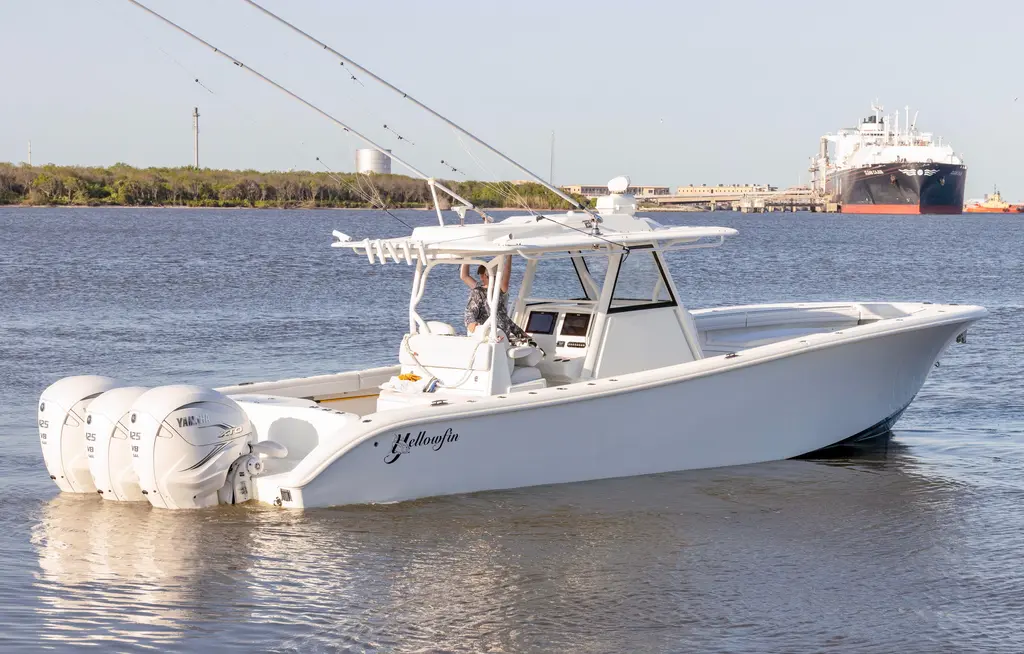  2019 Yellowfin 39 Offshore Yacht For Sale in Sabine Pass TX