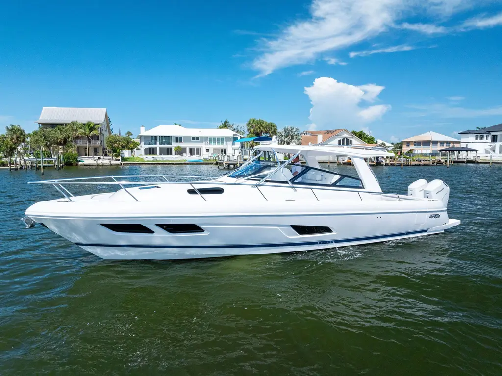 TIDE CHASER 2022 Intrepid 438 Evolution Yacht For Sale in Naples FL TIDE CHASER 2022 Intrepid 438 Evolution Yacht For Sale in Naples FL