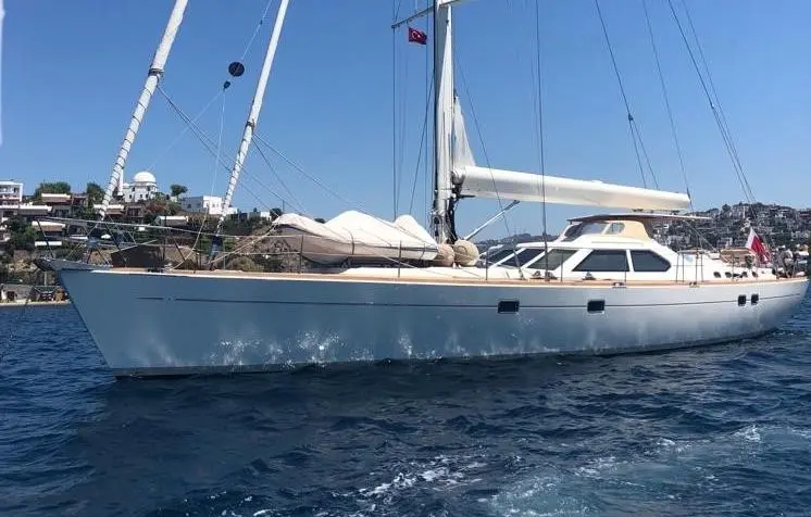 2004 Solaris 76 Yacht For Sale in Limmasol 2004 Solaris 76 Yacht For Sale in Limmasol