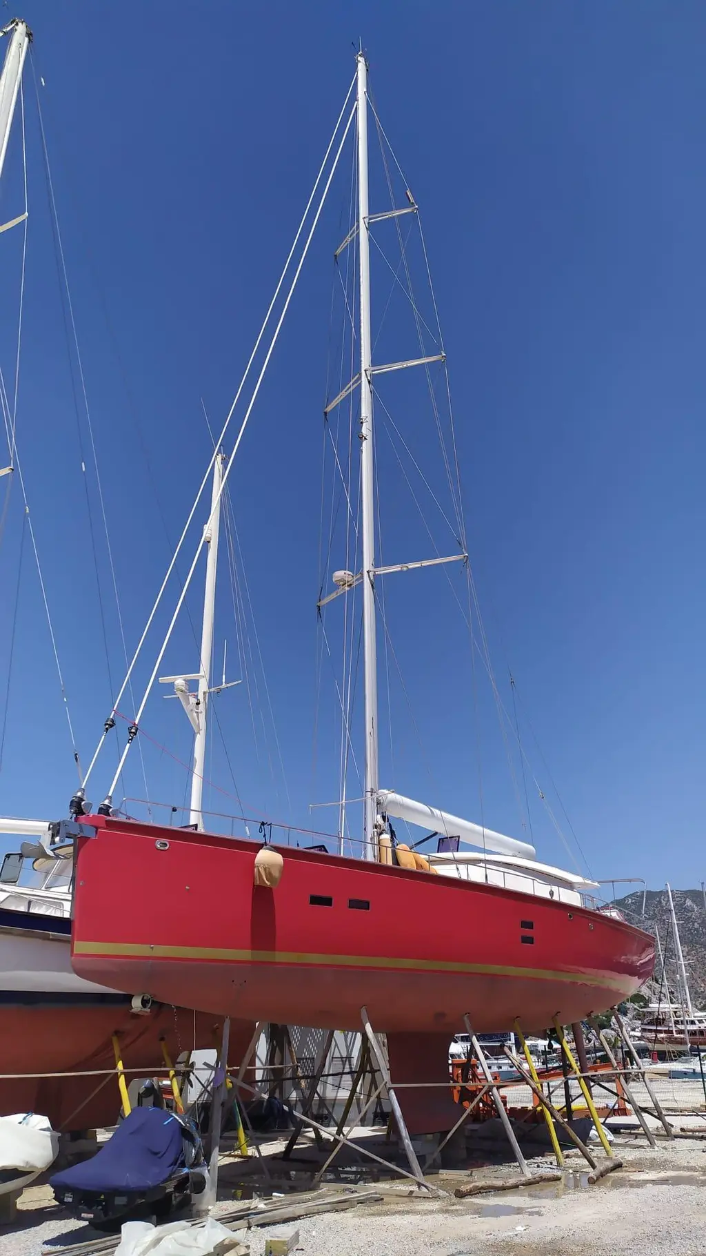 FELITSATA II 2011 Moody 62 DS Yacht For Sale in Bar 