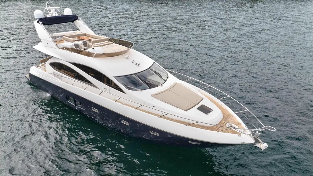 AZZURRO 2009 Sunseeker Manhattan 70 Yacht For Sale in Elizabeth Bay NSW AZZURRO 2009 Sunseeker Manhattan 70 Yacht For Sale in Elizabeth Bay NSW