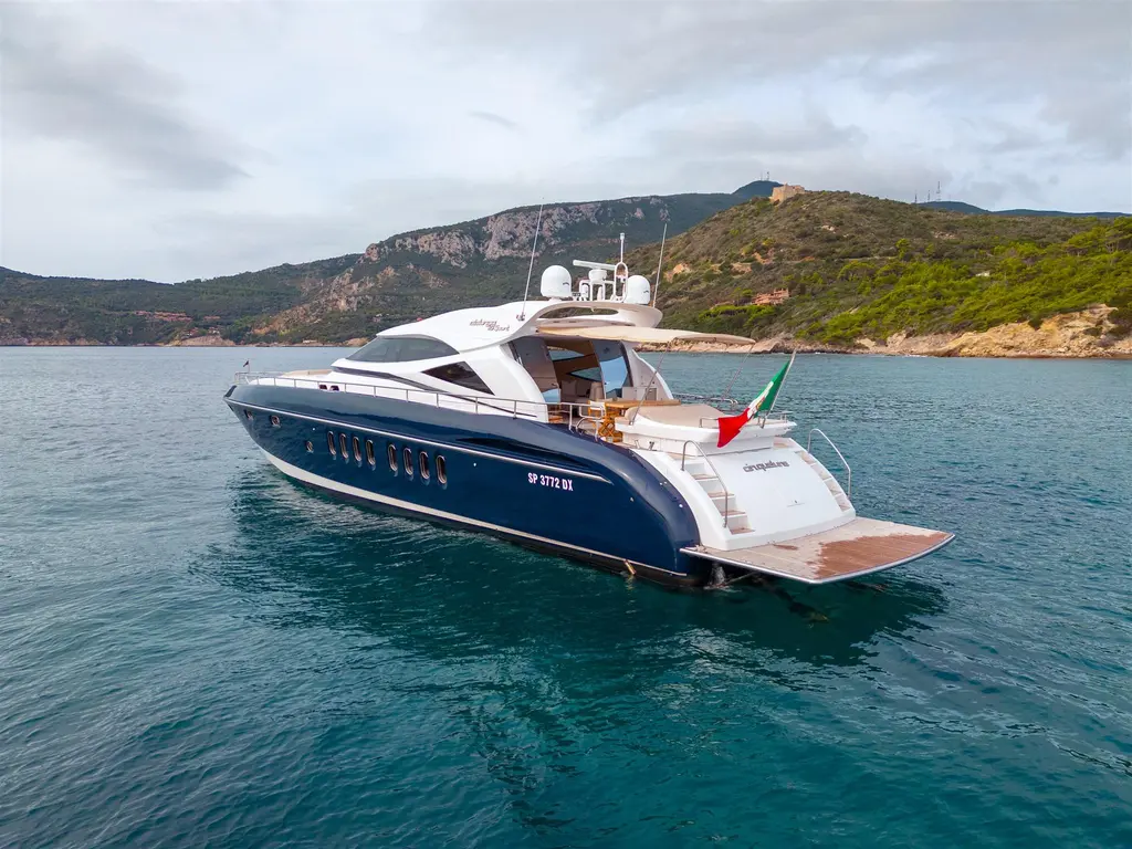 2005 Alalunga Open 85 Sport X Yacht For Sale in Toscana 2005 Alalunga Open 85 Sport X Yacht For Sale in Toscana