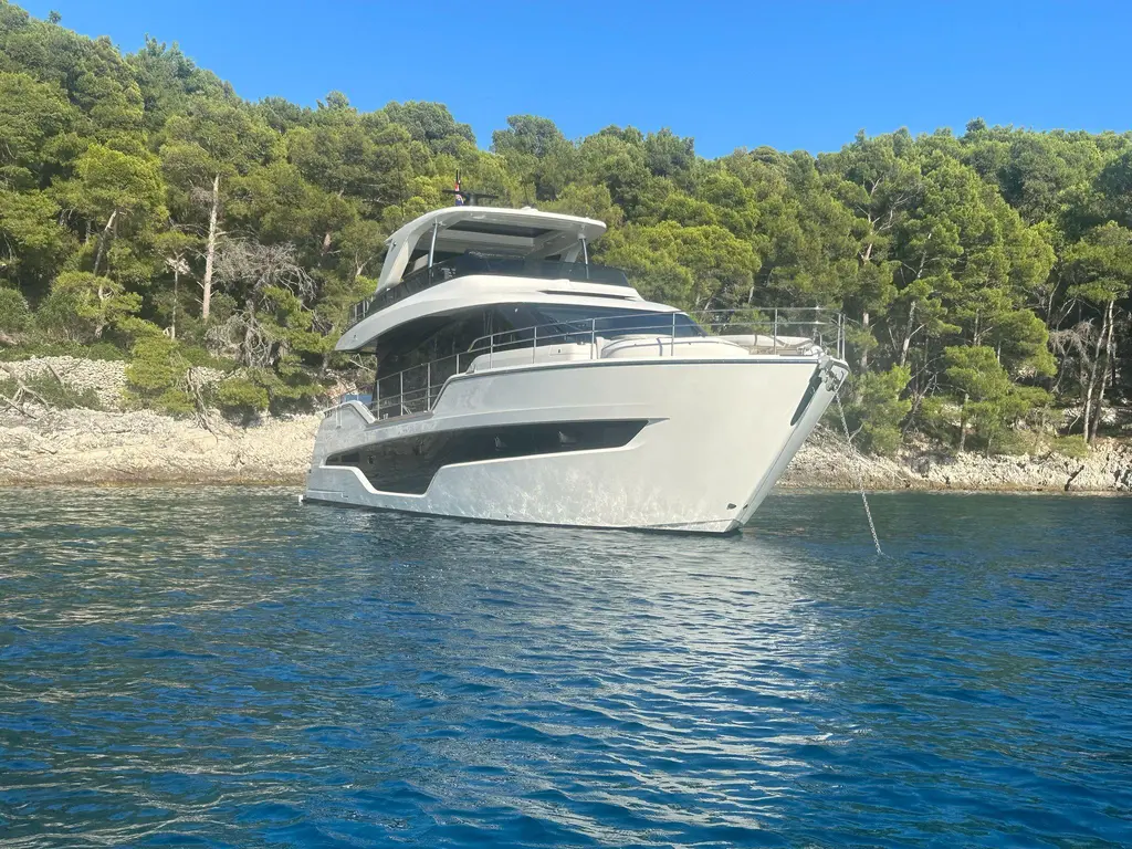  2024 Cranchi 67 FLY Yacht For Sale in Rimini 