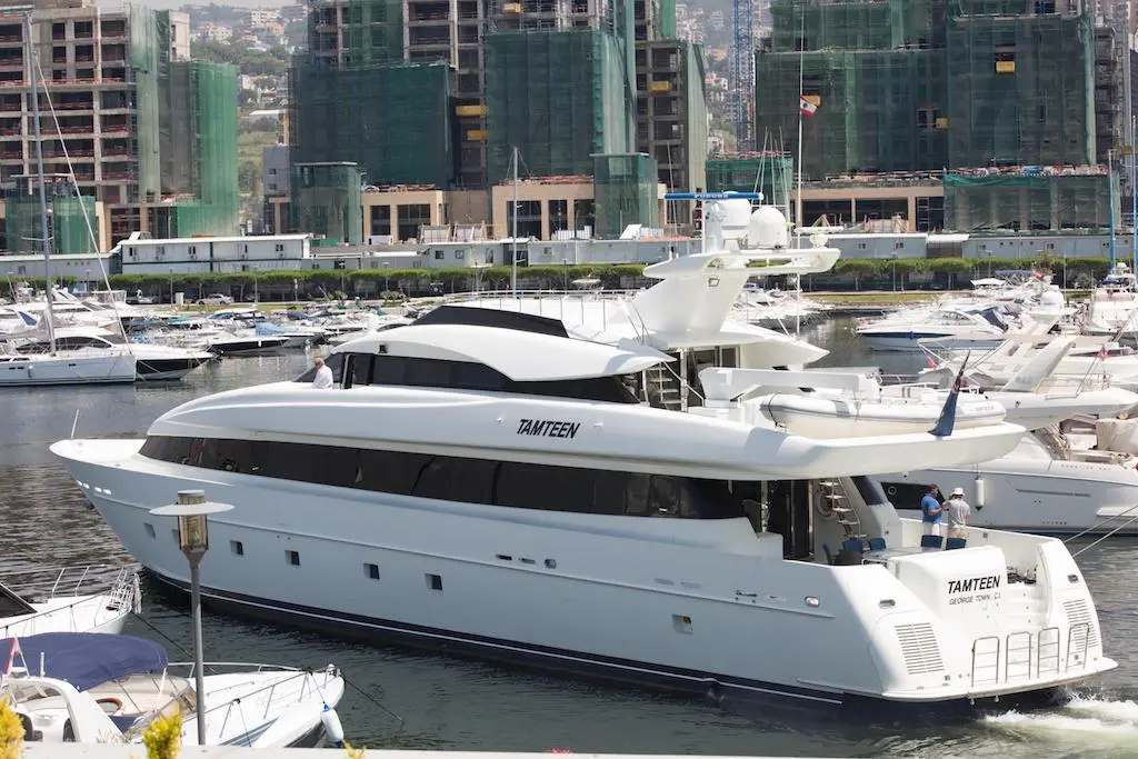 Tamteen 1998 Trident 127 Yacht For Sale in Beirut Tamteen 1998 Trident 127 Yacht For Sale in Beirut