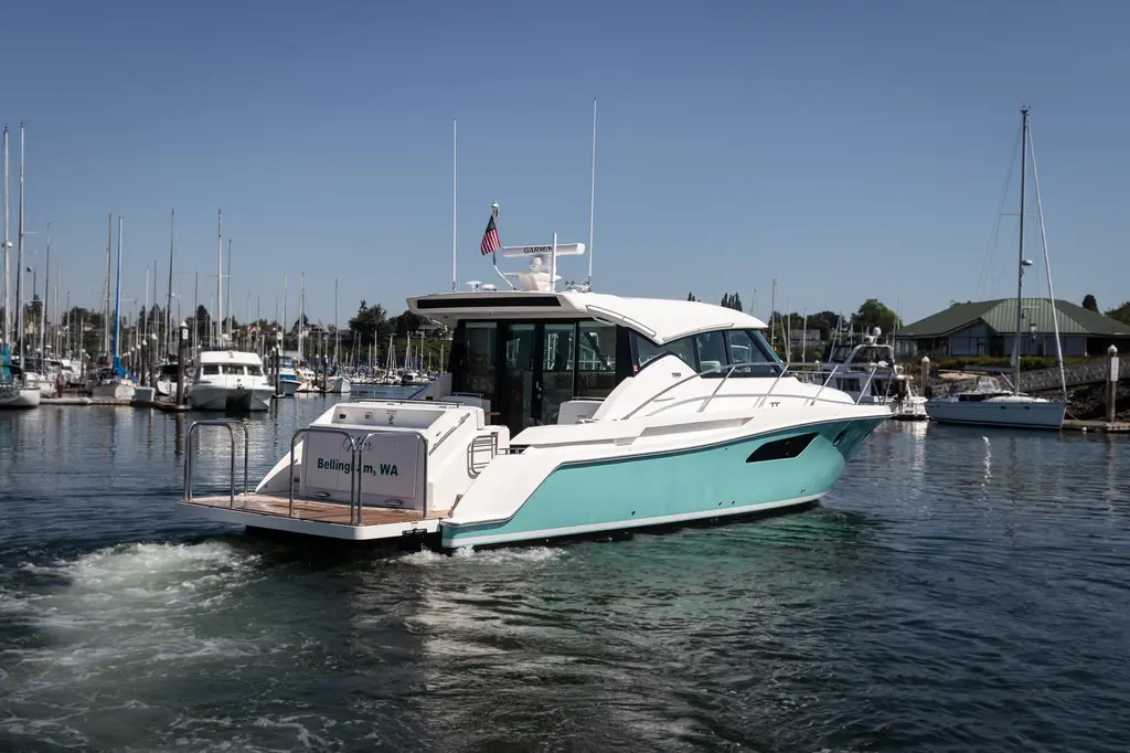 NOOR 2023 Tiara Yachts C44 Coupe Yacht For Sale in Bellingham WA NOOR 2023 Tiara Yachts C44 Coupe Yacht For Sale in Bellingham WA
