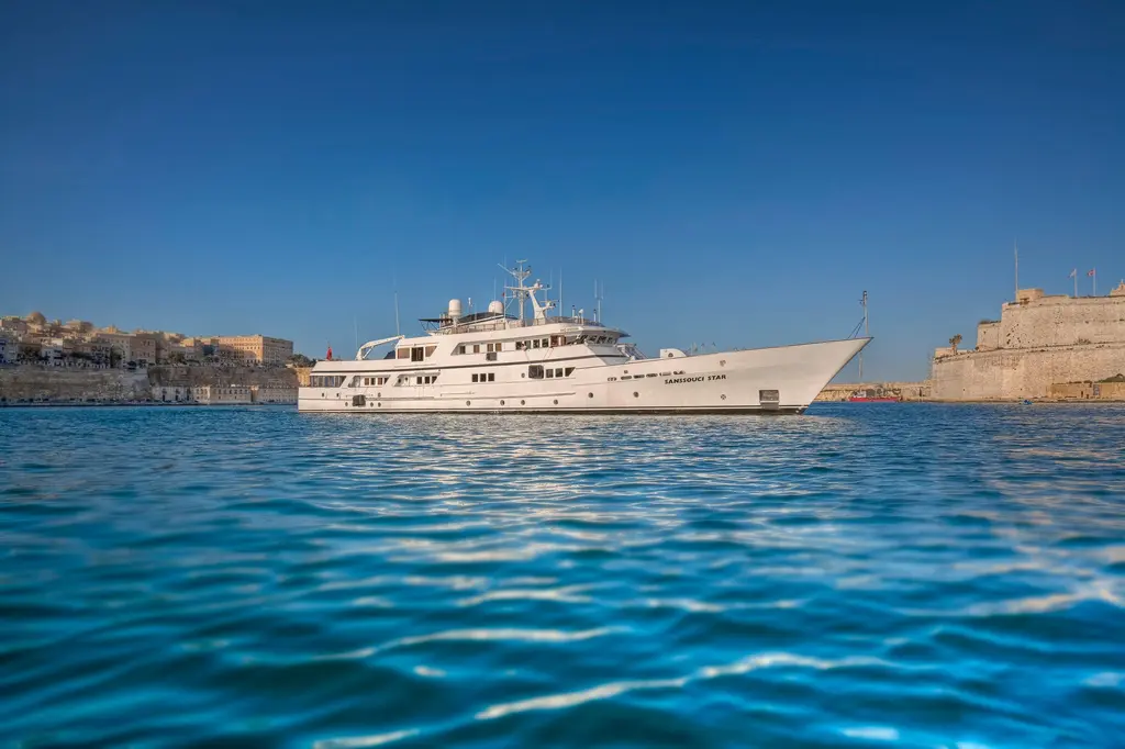 SANSSOUCI STAR 1982 Custom Displacement Twin Screw Yacht For Sale in Flensburg SANSSOUCI STAR 1982 Custom Displacement Twin Screw Yacht For Sale in Flensburg