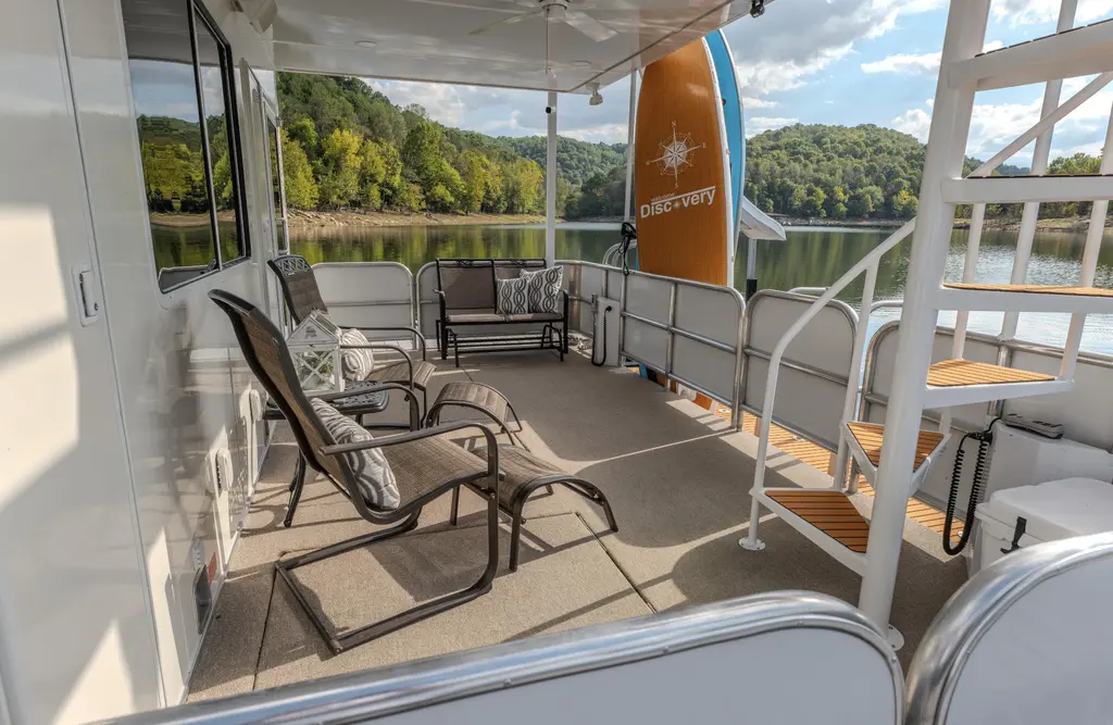 2007 Fantasy 19 X 90 Yacht For Sale in Lancaster TN 2007 Fantasy 19 X 90 Yacht For Sale in Lancaster TN