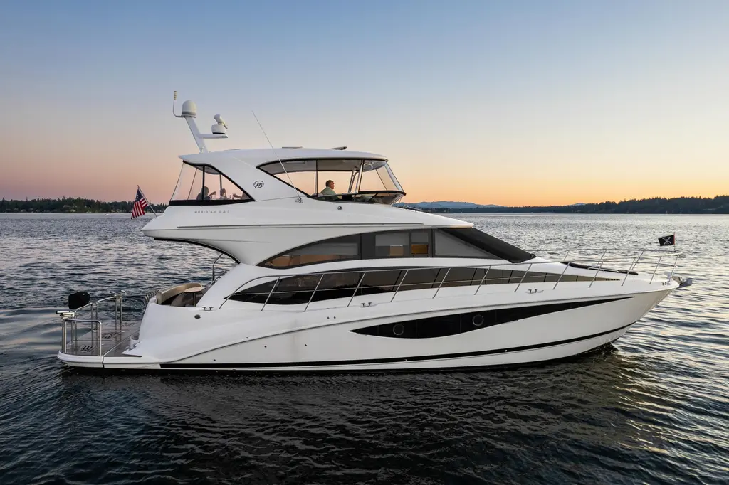 2012 Meridian 541 Sedan Yacht For Sale in Olympia WA 2012 Meridian 541 Sedan Yacht For Sale in Olympia WA