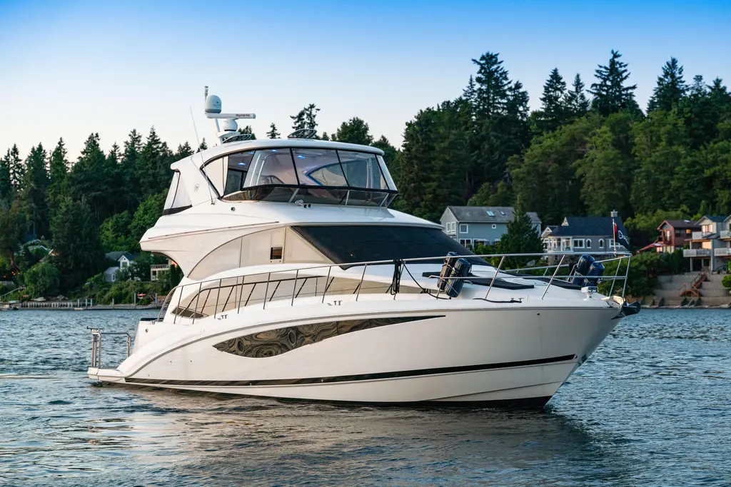 2012 Meridian 541 Sedan Yacht For Sale in Olympia WA 2012 Meridian 541 Sedan Yacht For Sale in Olympia WA