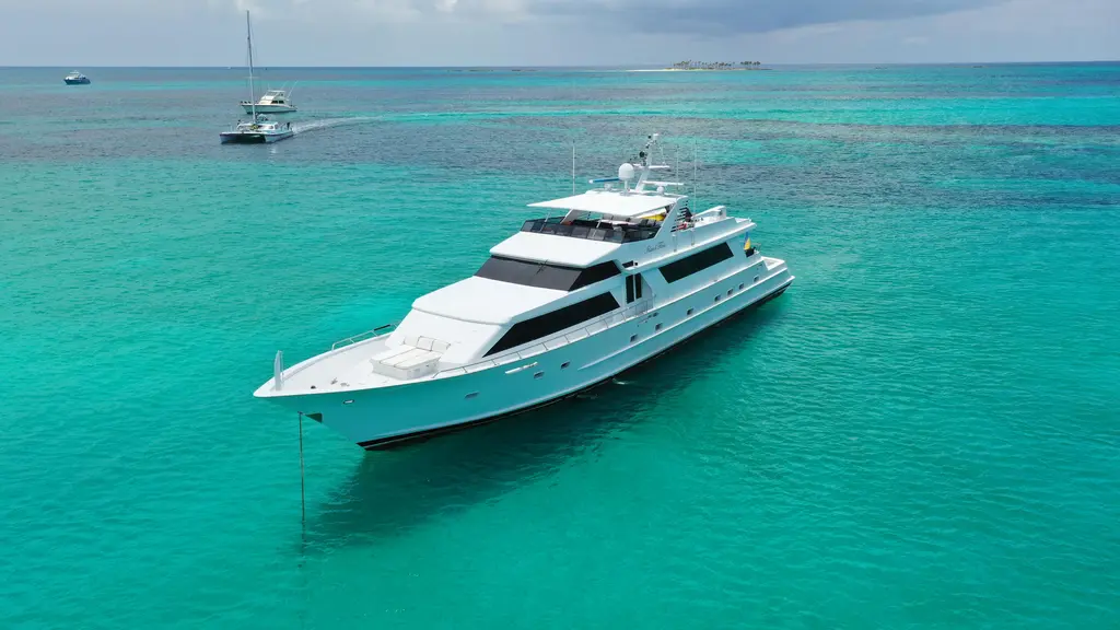 ISLAND TIME 1991 Broward Motor Yacht Yacht For Sale in Fort Lauderdale FL ISLAND TIME 1991 Broward Motor Yacht Yacht For Sale in Fort Lauderdale FL