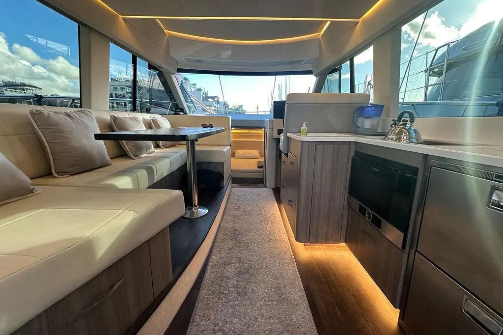2021 Regal 42 Yacht For Sale in Tivat 2021 Regal 42 Yacht For Sale in Tivat