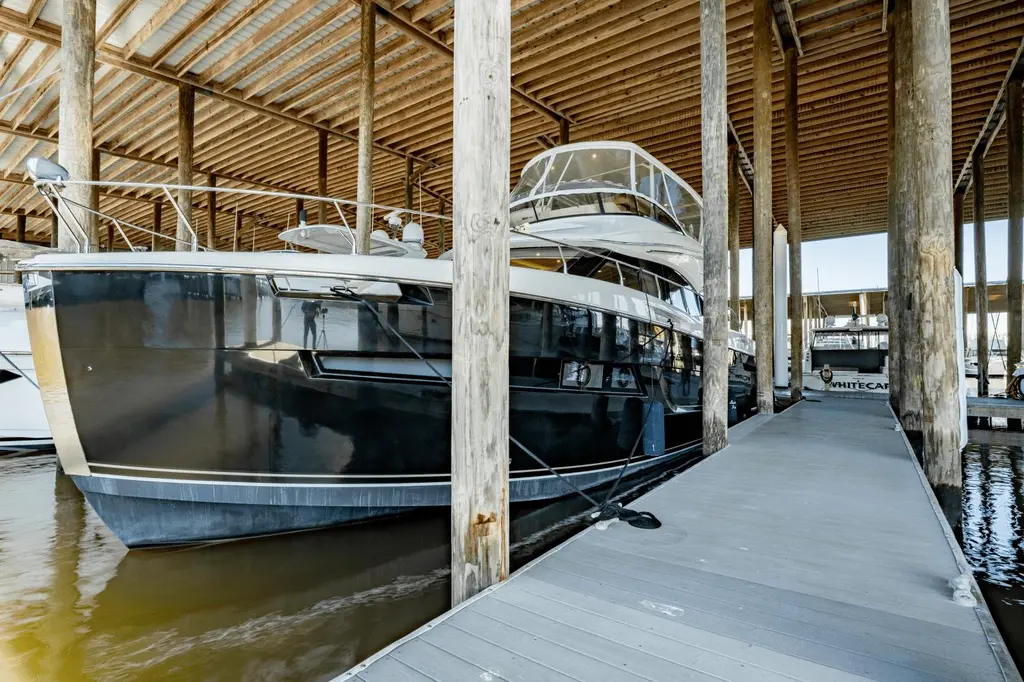 Telesto 2017 Carver 52 Command Bridge Yacht For Sale in Seabrook TX Telesto 2017 Carver 52 Command Bridge Yacht For Sale in Seabrook TX
