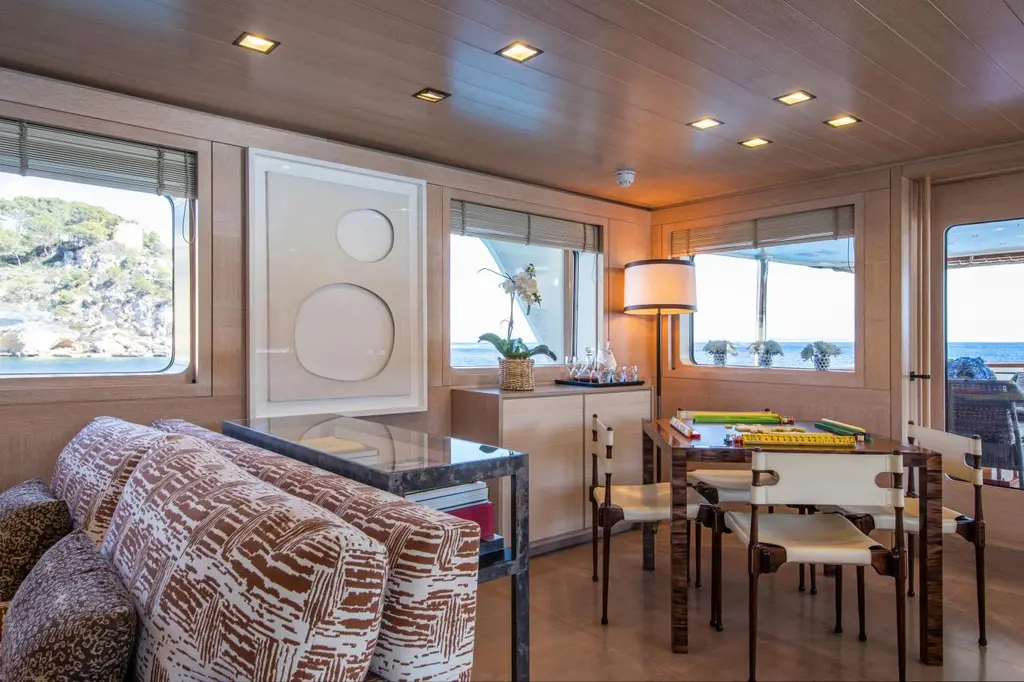 A2 1983 Feadship Custom Yacht For Sale in Vilanova i la Geltrú ES-B A2 1983 Feadship Custom Yacht For Sale in Vilanova i la Geltrú ES-B
