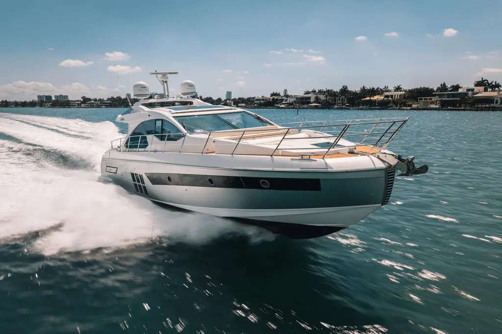 LOW HOURS! 2017 Azimut 55S Yacht For Sale in Miami Beach FL LOW HOURS! 2017 Azimut 55S Yacht For Sale in Miami Beach FL