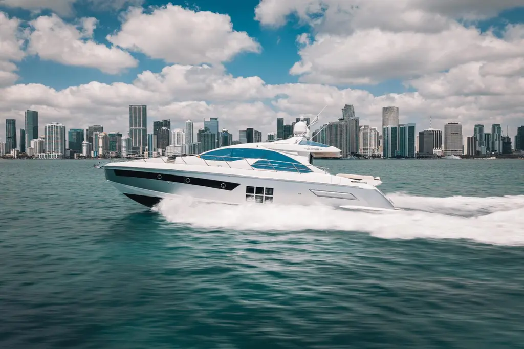 2017 azimut 55s low hours miami beach florida for sale