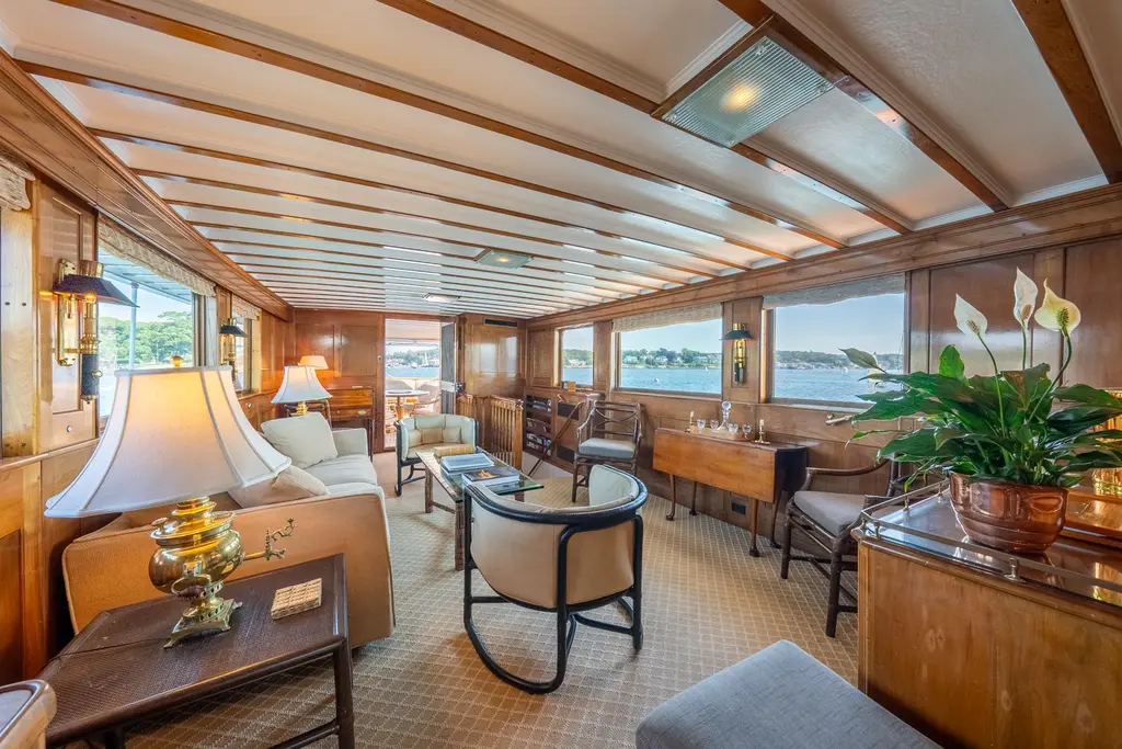 BERNADETTE 1958 Trumpy Trumpy Fantail Houseboat Yacht For Sale in Chesapeake VA BERNADETTE 1958 Trumpy Trumpy Fantail Houseboat Yacht For Sale in Chesapeake VA