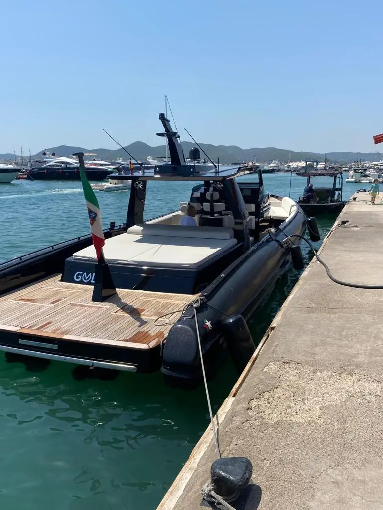 2015 Black Shiver 140 JET Yacht For Sale in Ibiza 2015 Black Shiver 140 JET Yacht For Sale in Ibiza