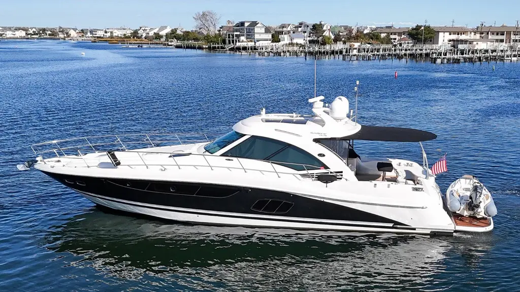 VICTORIA 2013 Sea Ray 610 Sundancer Yacht For Sale in Monmouth Beach NJ VICTORIA 2013 Sea Ray 610 Sundancer Yacht For Sale in Monmouth Beach NJ