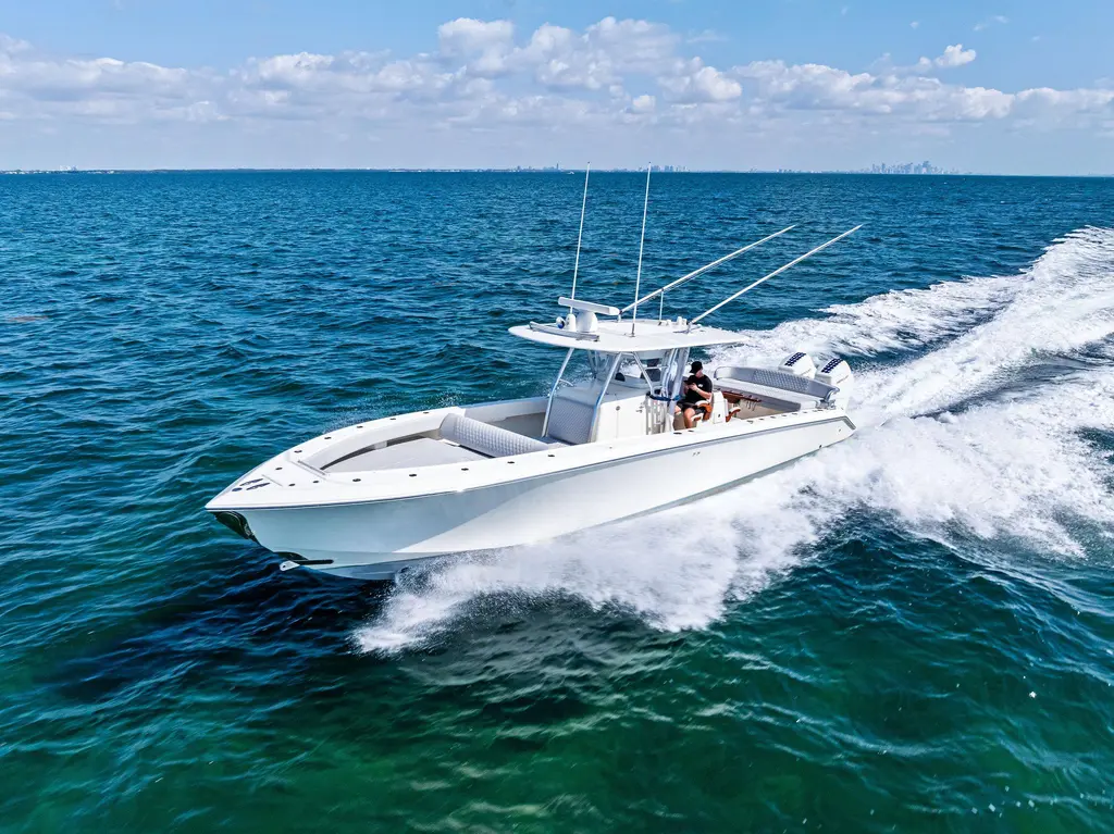 VANTAGE 2015 Bahama 41 Yacht For Sale in Miami FL VANTAGE 2015 Bahama 41 Yacht For Sale in Miami FL