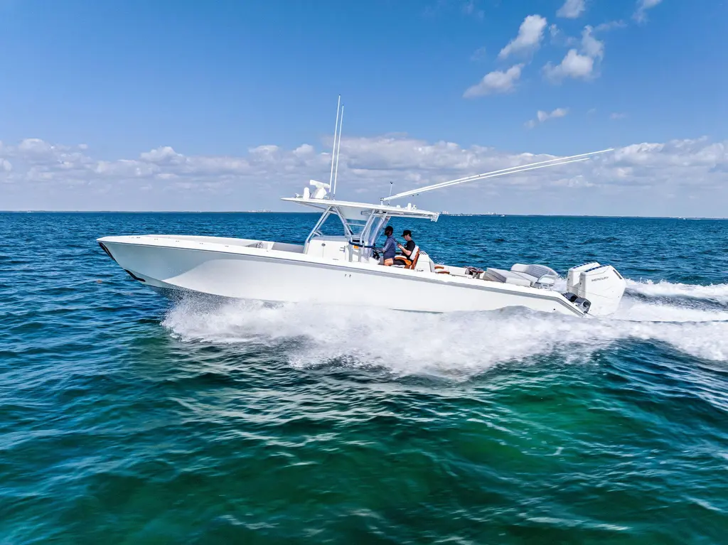 VANTAGE 2015 Bahama 41 Yacht For Sale in Miami FL VANTAGE 2015 Bahama 41 Yacht For Sale in Miami FL