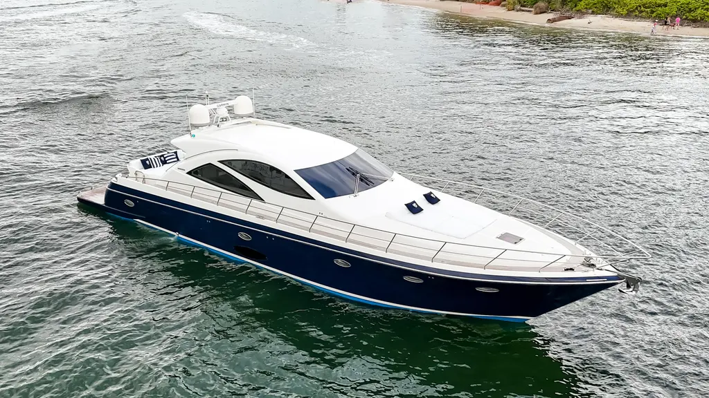 Bella Vita 2009 Uniesse 68 Sport Yacht Yacht For Sale in Webbers Falls OK Bella Vita 2009 Uniesse 68 Sport Yacht Yacht For Sale in Webbers Falls OK