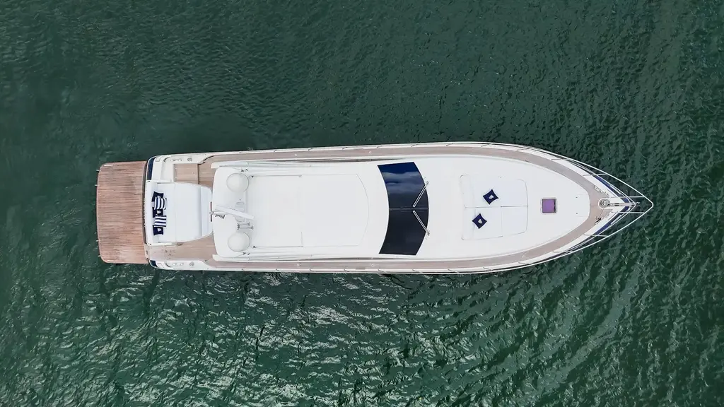 Bella Vita 2009 Uniesse 68 Sport Yacht Yacht For Sale in Webbers Falls OK Bella Vita 2009 Uniesse 68 Sport Yacht Yacht For Sale in Webbers Falls OK