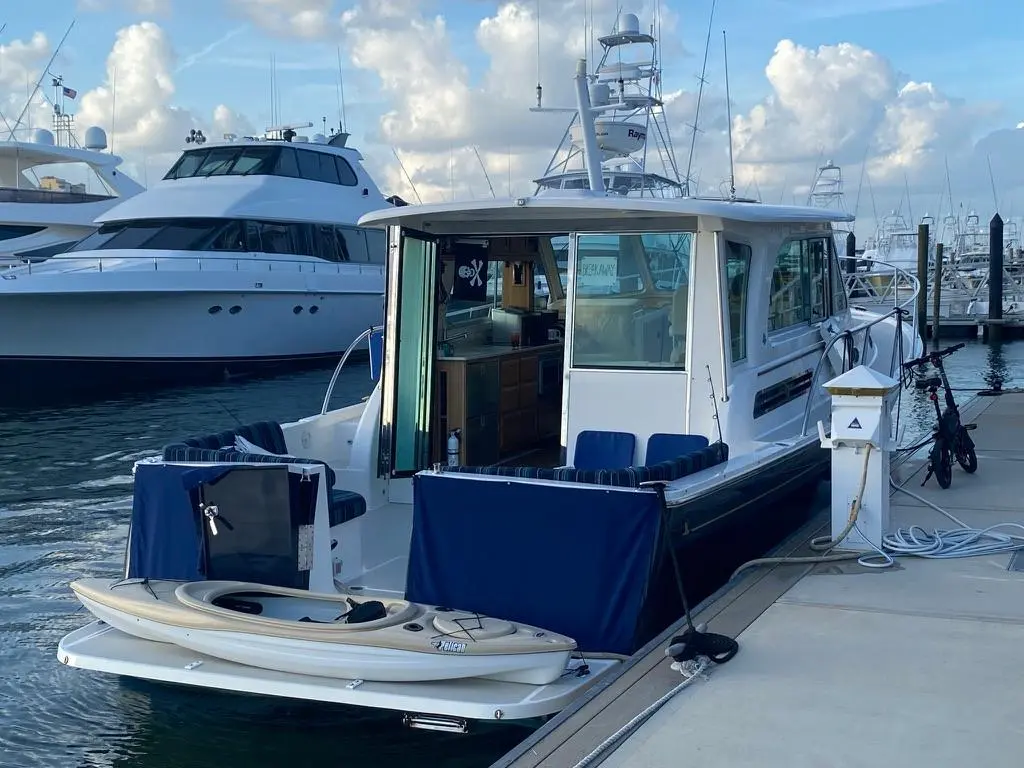 2014 Back Cove 41 Yacht For Sale in Fort Pierce FL 2014 Back Cove 41 Yacht For Sale in Fort Pierce FL