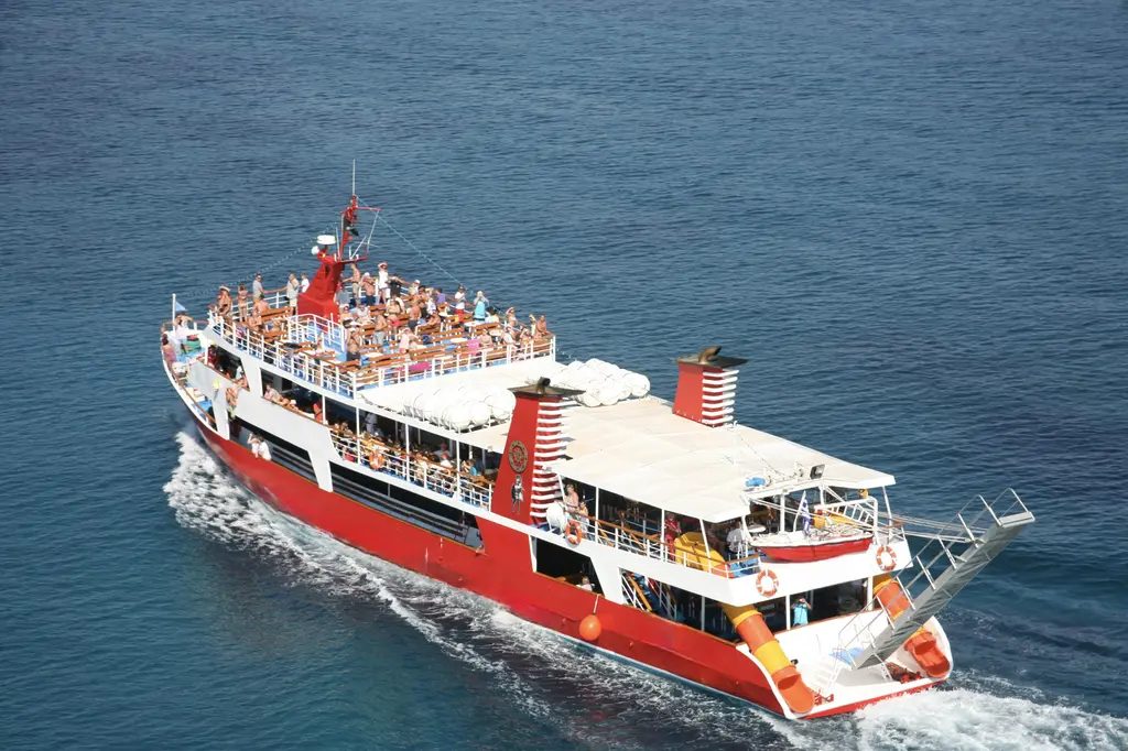 2002 Passenger Boat Yacht For Sale in Athens 2002 Passenger Boat Yacht For Sale in Athens